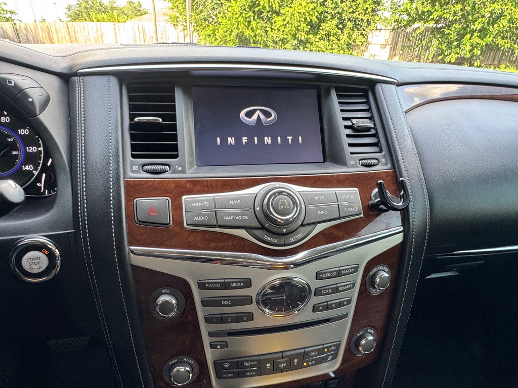 2019 INFINITI QX80 Image 32