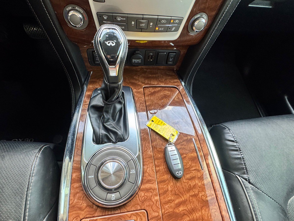 2019 INFINITI QX80 Image 39