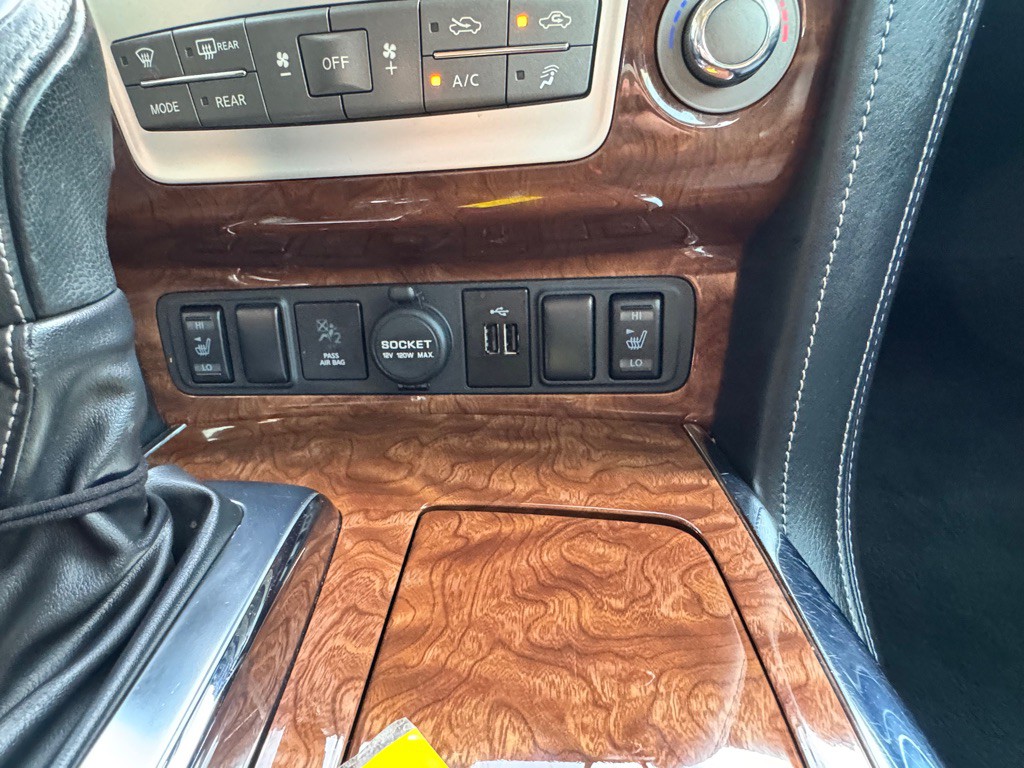 2019 INFINITI QX80 Image 40