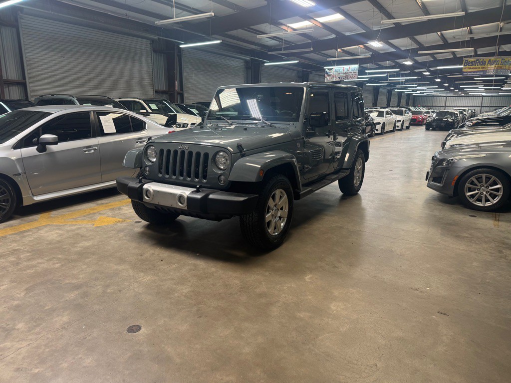 2014 Jeep Wrangler Unlimited Image 2