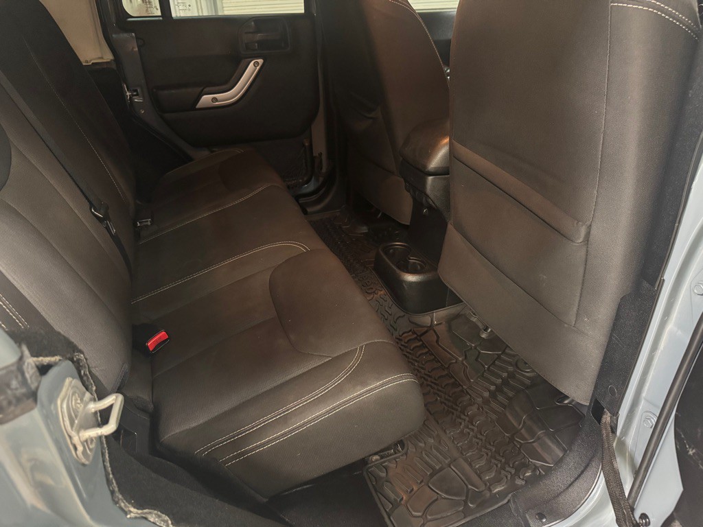 2014 Jeep Wrangler Unlimited Image 22