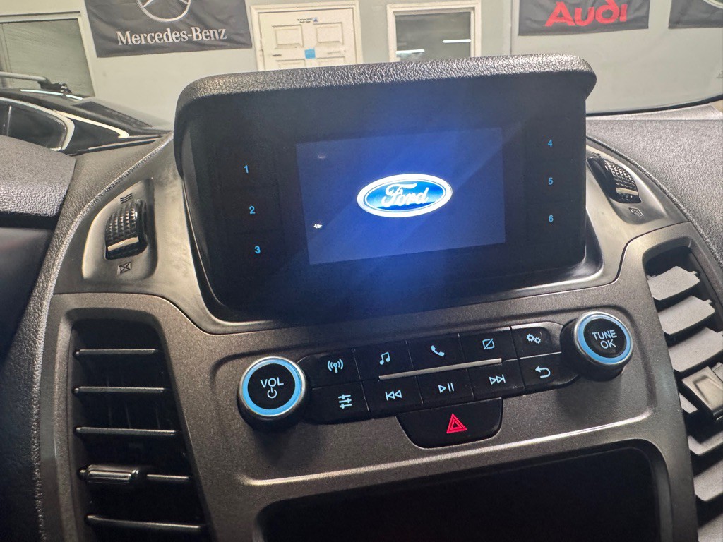 2019 Ford Transit Connect Image 27