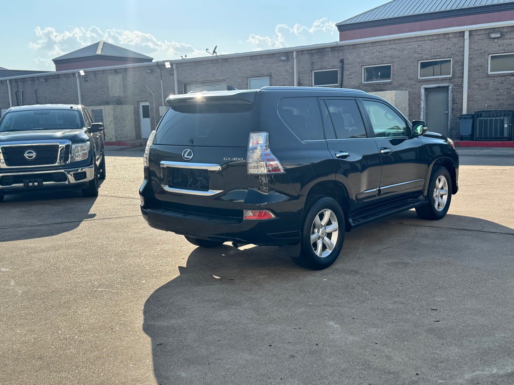 2016 Lexus GX Image 14