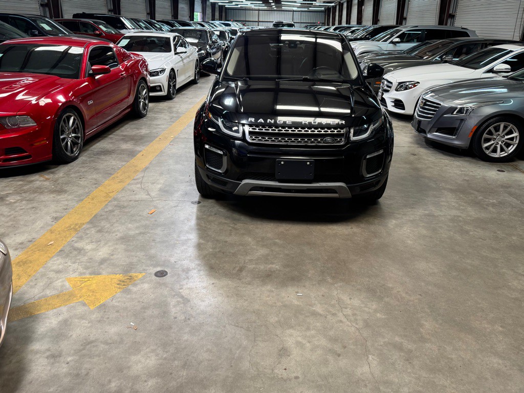 2017 Land Rover Range Rover Evoque Image 2