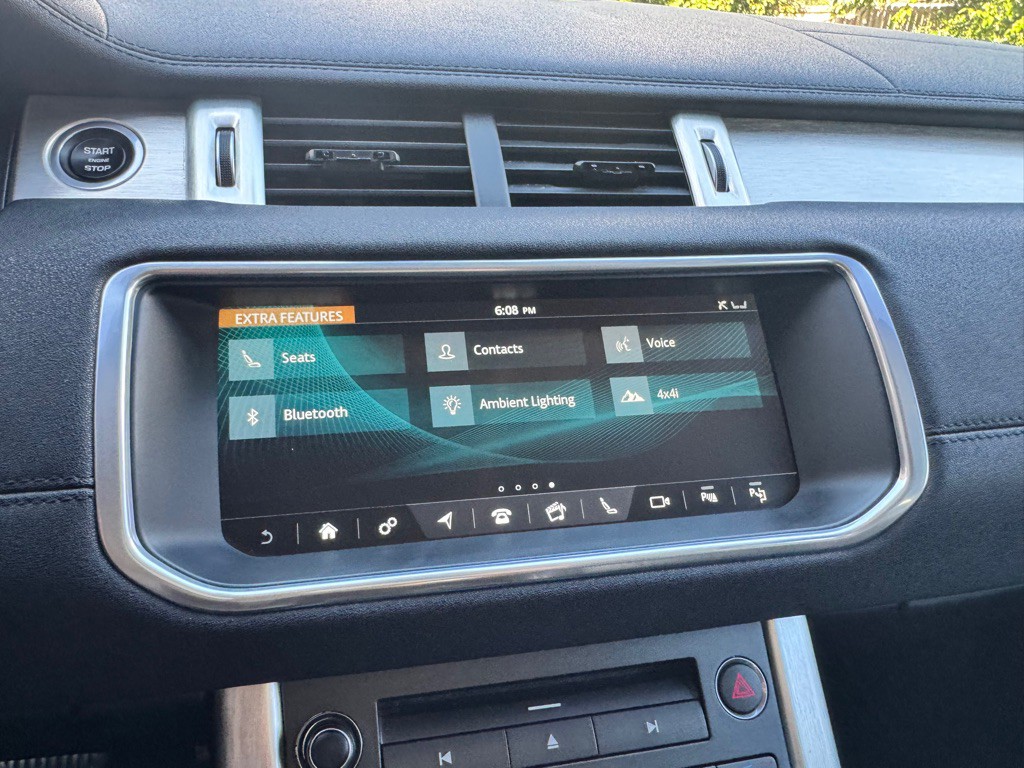 2017 Land Rover Range Rover Evoque Image 34