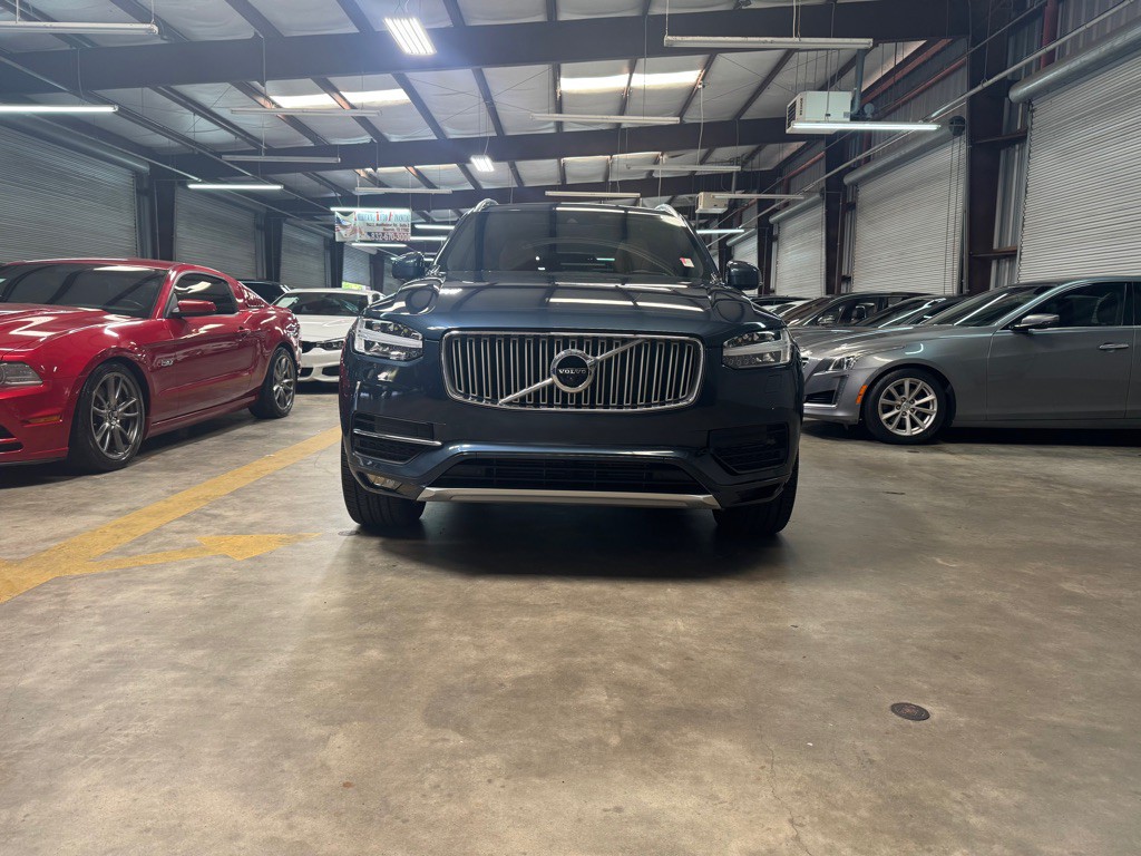 2018 Volvo XC90 Image 3