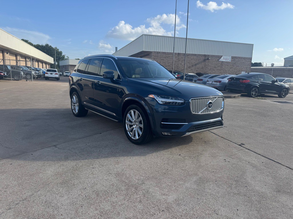 2018 Volvo XC90 Image 12