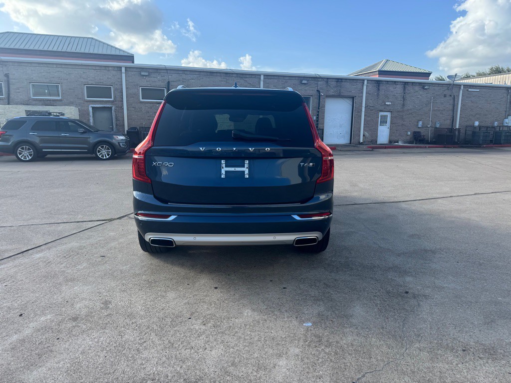 2018 Volvo XC90 Image 14