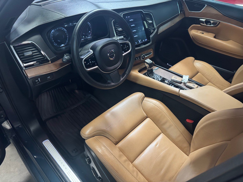 2018 Volvo XC90 Image 18