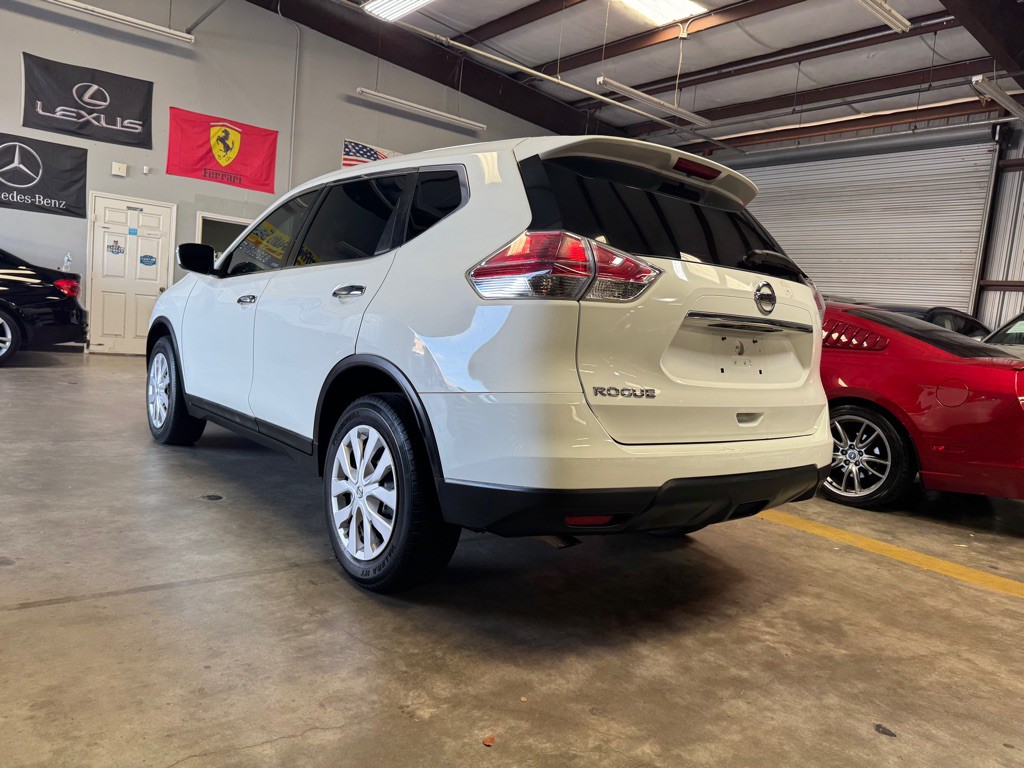 2016 Nissan Rogue Image 10