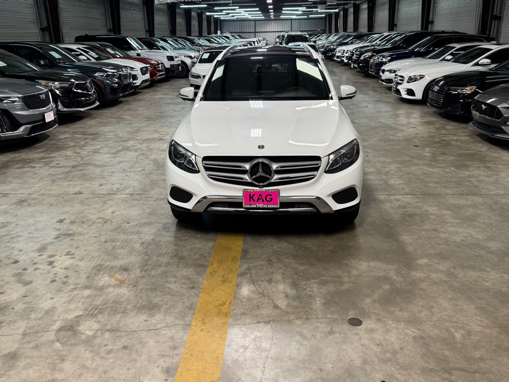 2018 Mercedes-Benz GLC-Class Image 2