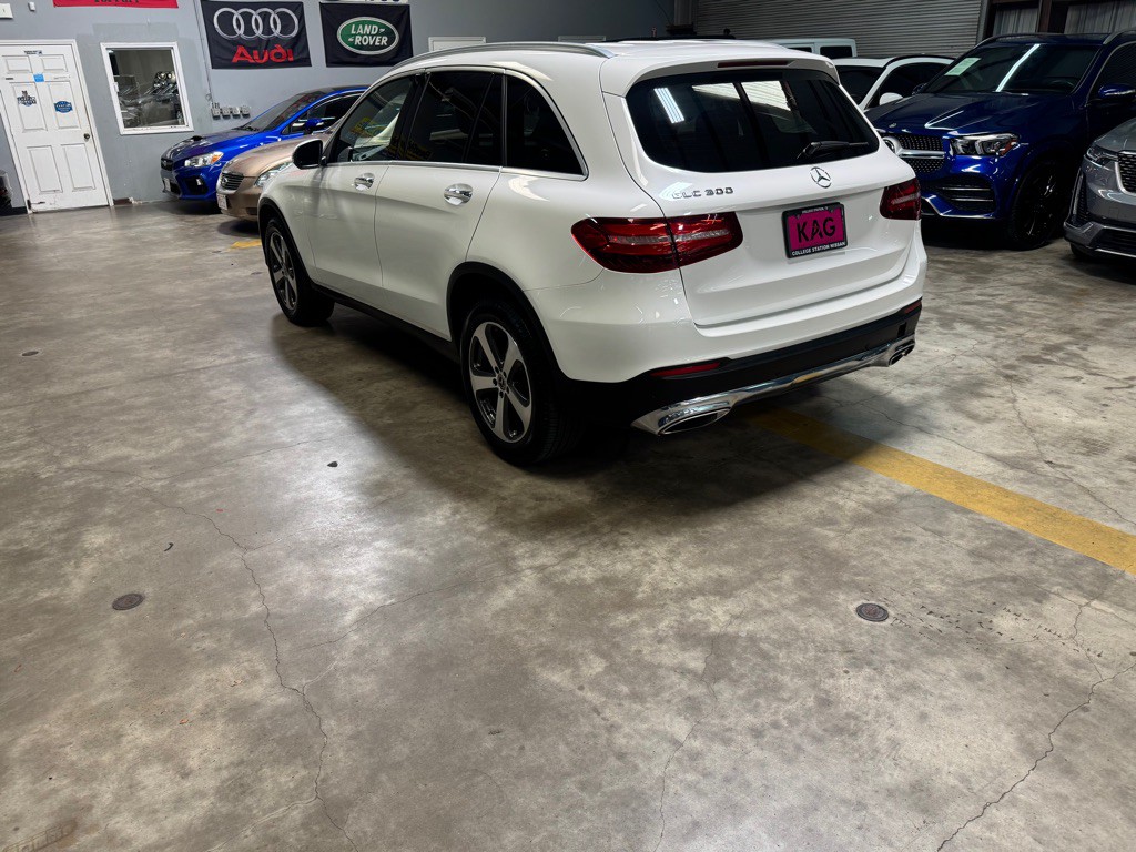 2018 Mercedes-Benz GLC-Class Image 6