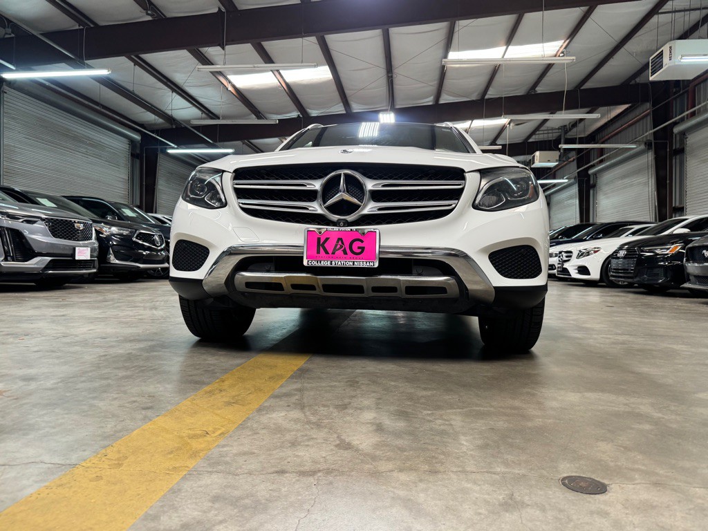 2018 Mercedes-Benz GLC-Class Image 8