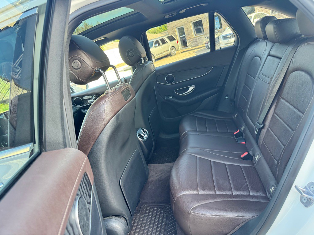 2018 Mercedes-Benz GLC-Class Image 20