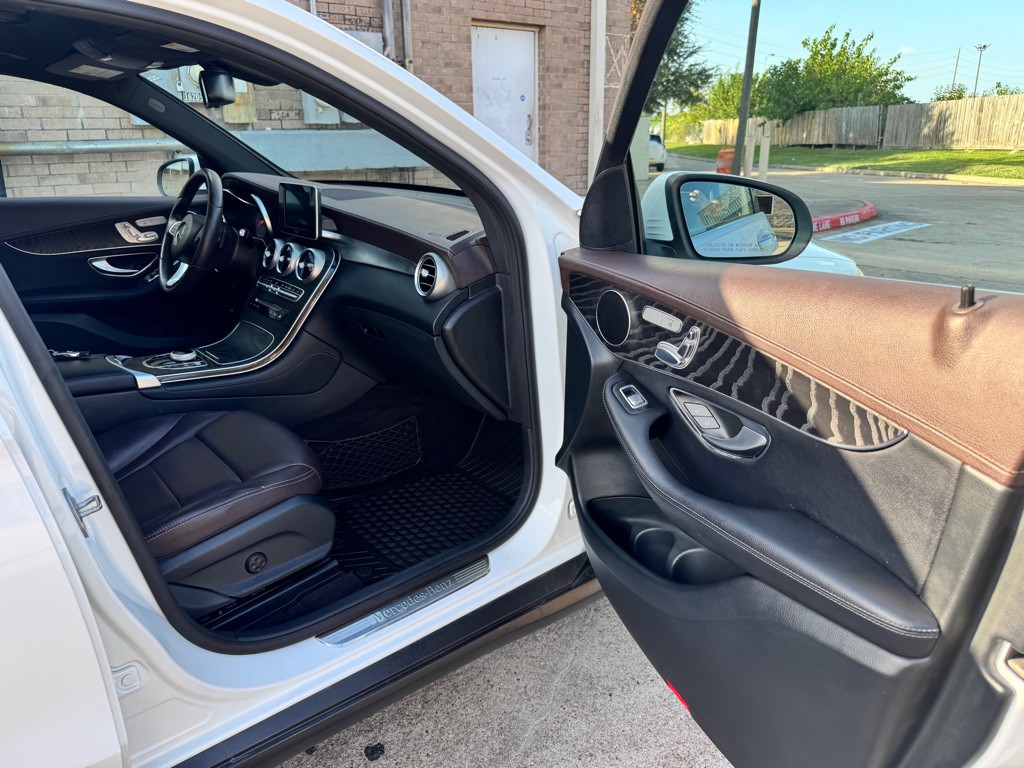 2018 Mercedes-Benz GLC-Class Image 21