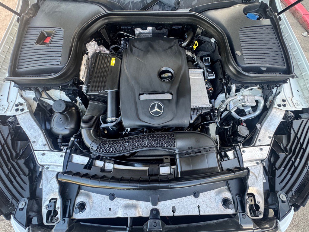 2018 Mercedes-Benz GLC-Class Image 39