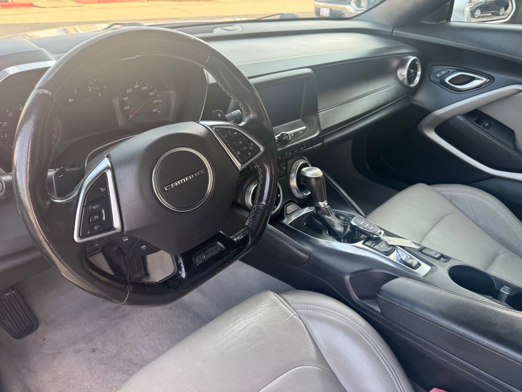 2017 Chevrolet Camaro Image 69