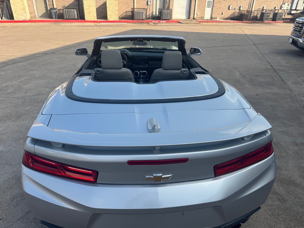 2017 Chevrolet Camaro Image 71