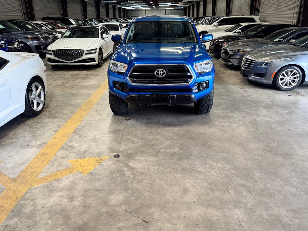 2016 Toyota Tacoma Image 3
