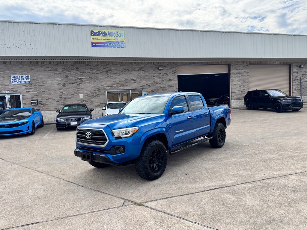2016 Toyota Tacoma Image 10
