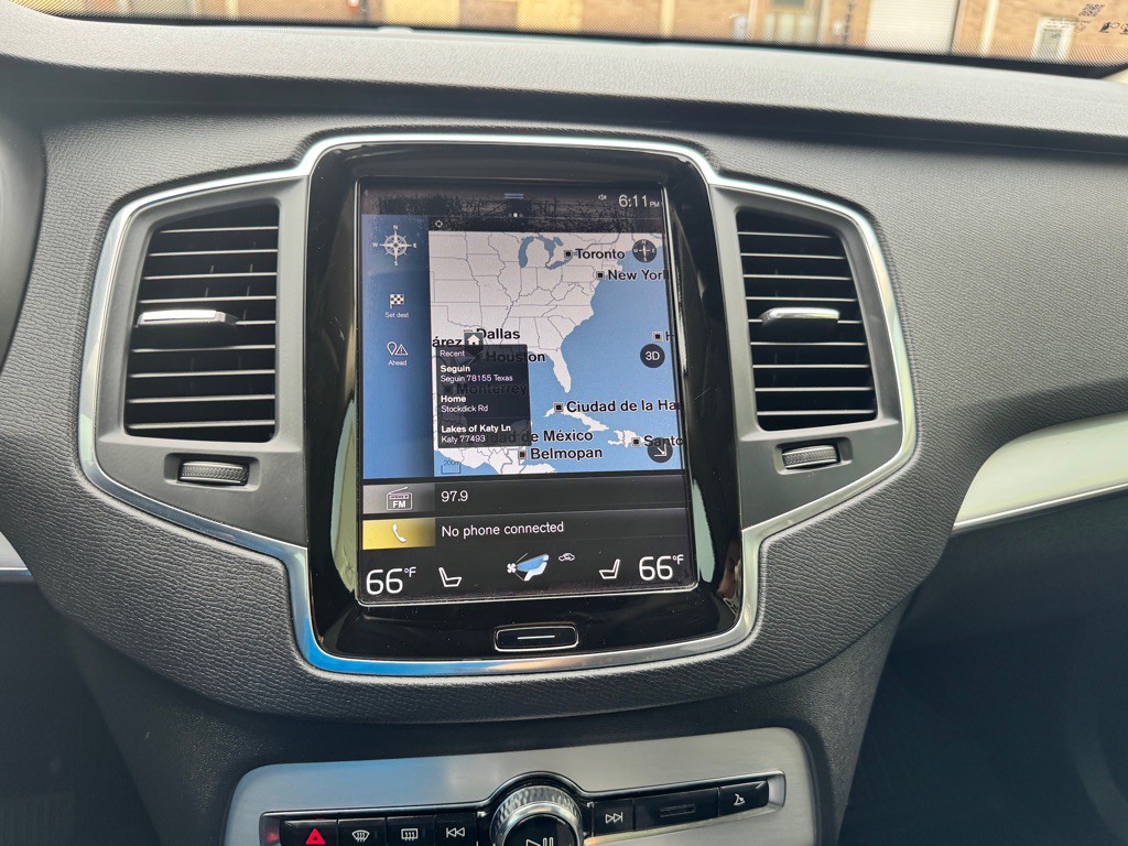 2016 Volvo XC90 Image 33