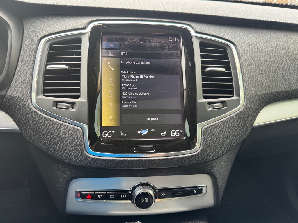 2016 Volvo XC90 Image 35