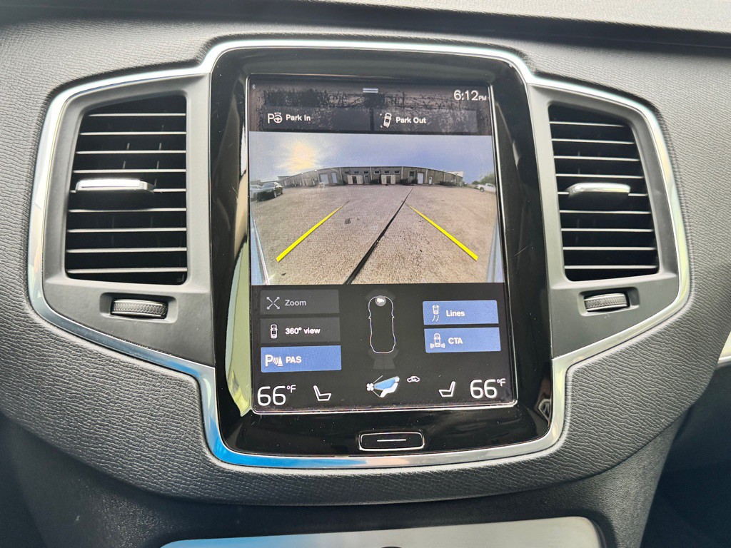 2016 Volvo XC90 Image 38