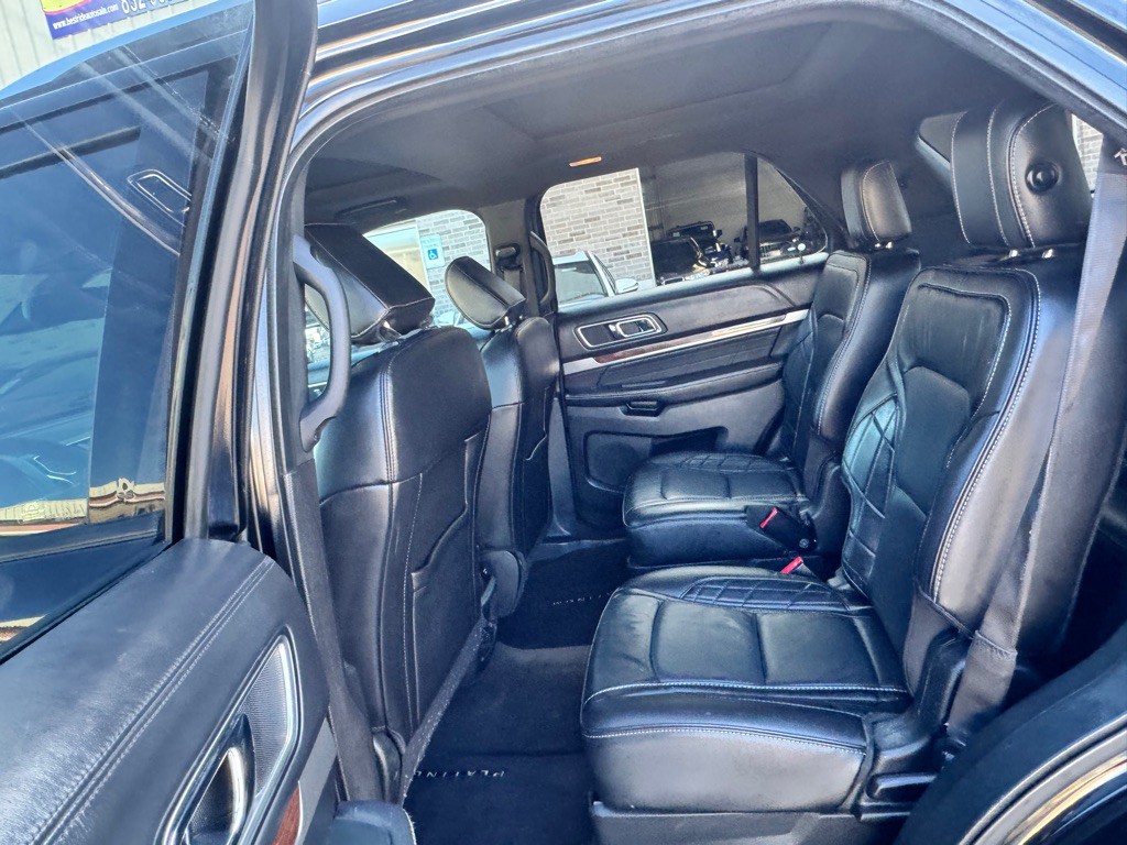 2018 Ford Explorer Image 19