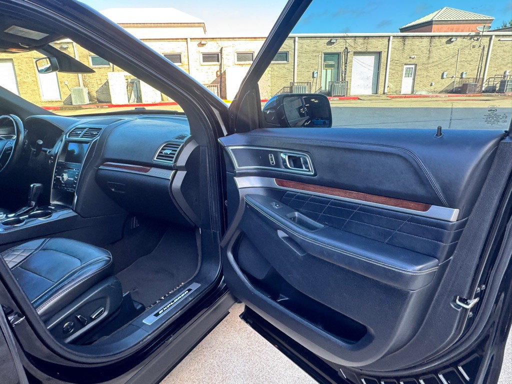 2018 Ford Explorer Image 21