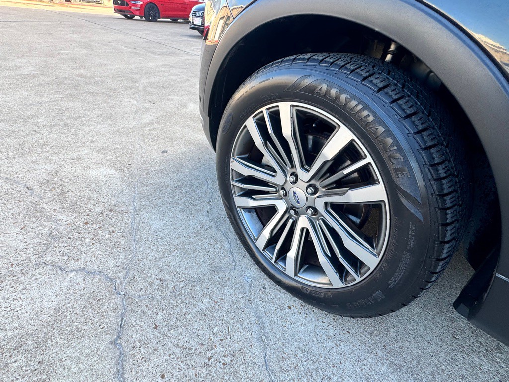 2018 Ford Explorer Image 36