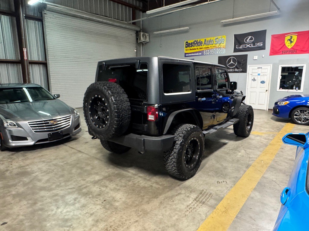 2017 Jeep Wrangler Unlimited Image 4