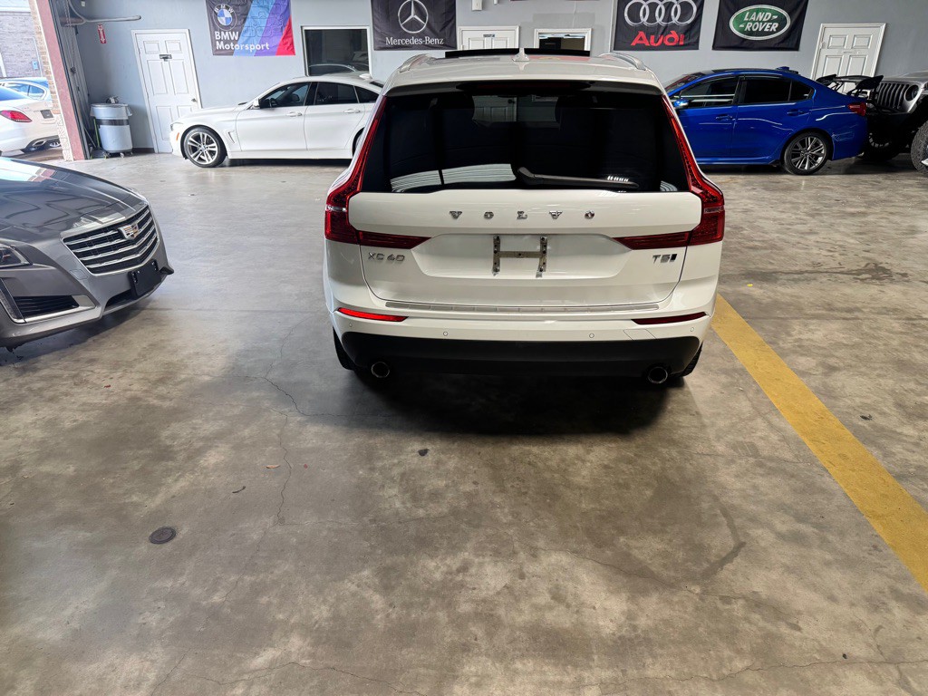 2018 Volvo XC60 Image 5