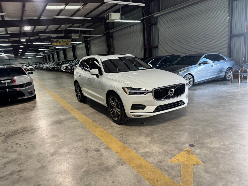 2018 Volvo XC60 Image 9