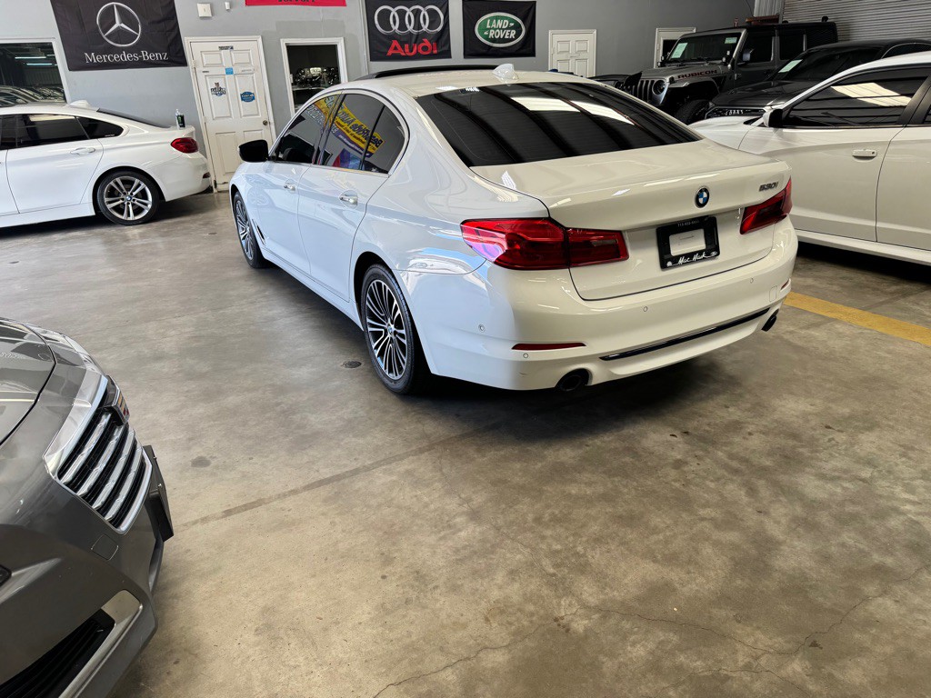 2018 BMW 5 Series Image 6