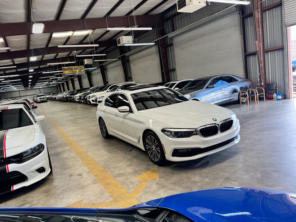 2018 BMW 5 Series Image 8