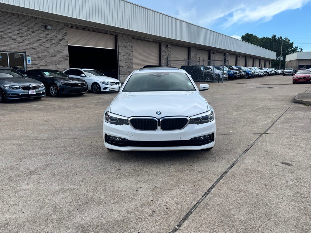 2018 BMW 5 Series Image 11