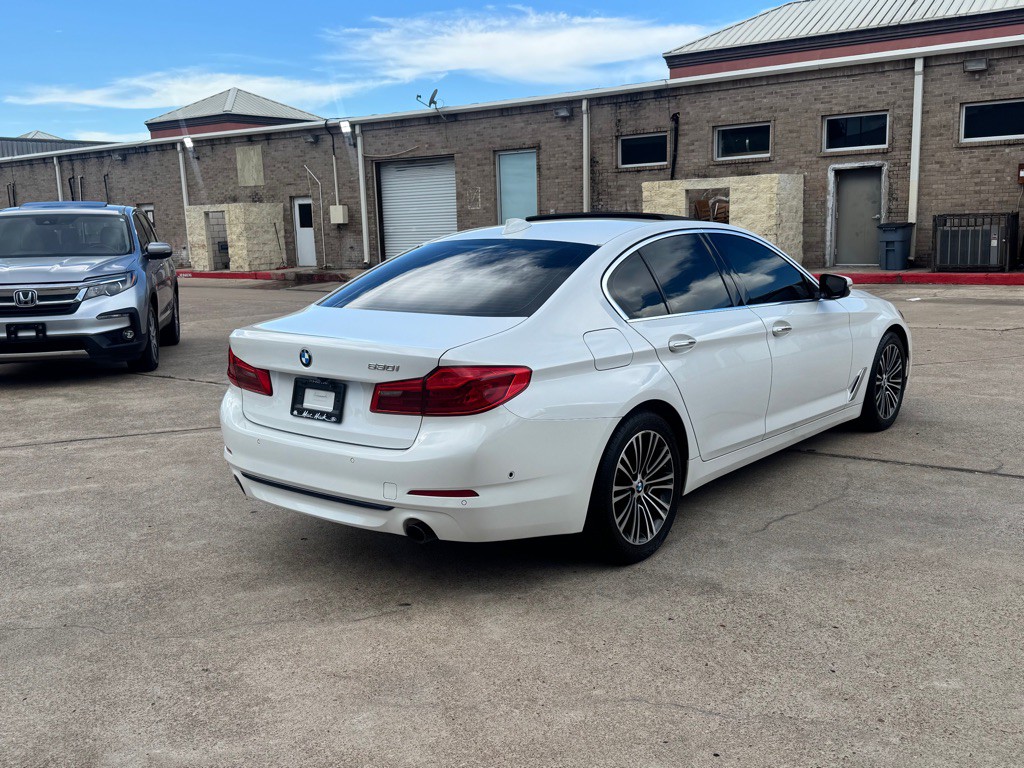 2018 BMW 5 Series Image 13