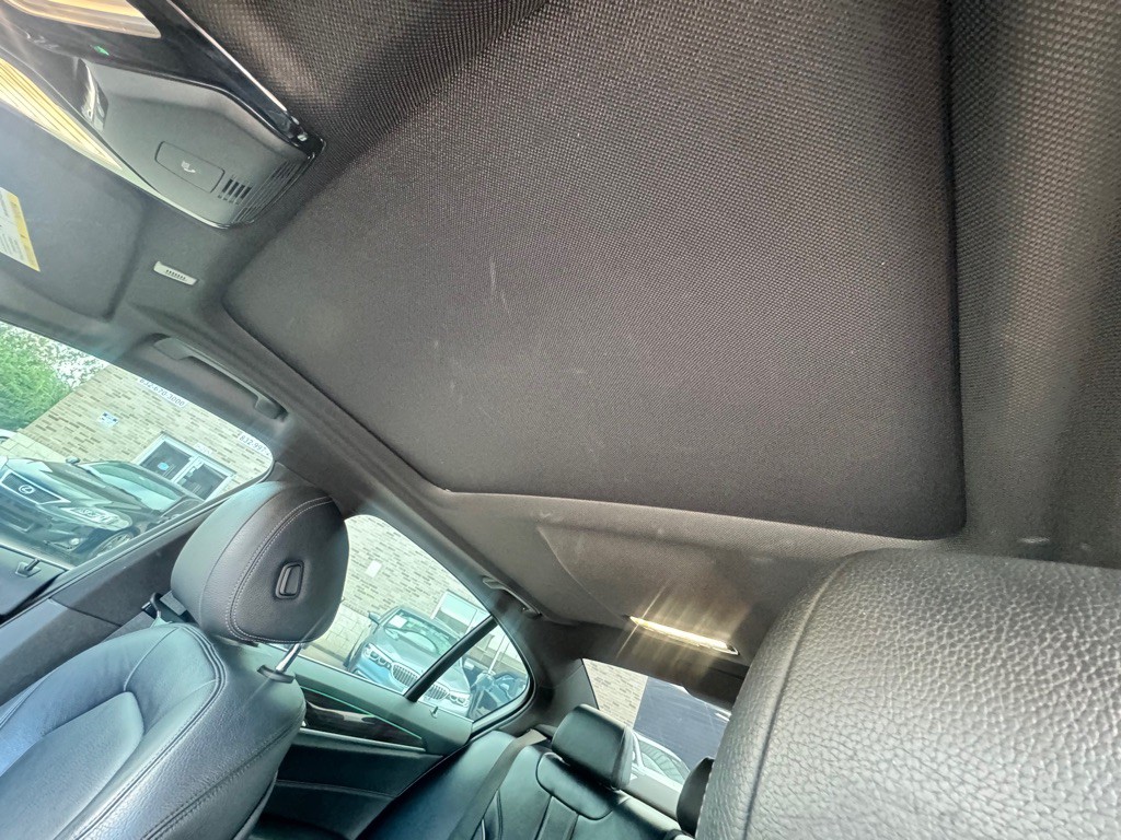 2018 BMW 5 Series Image 29