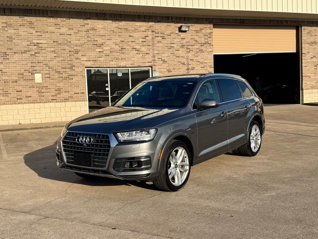 2018 Audi Q7 Image 11