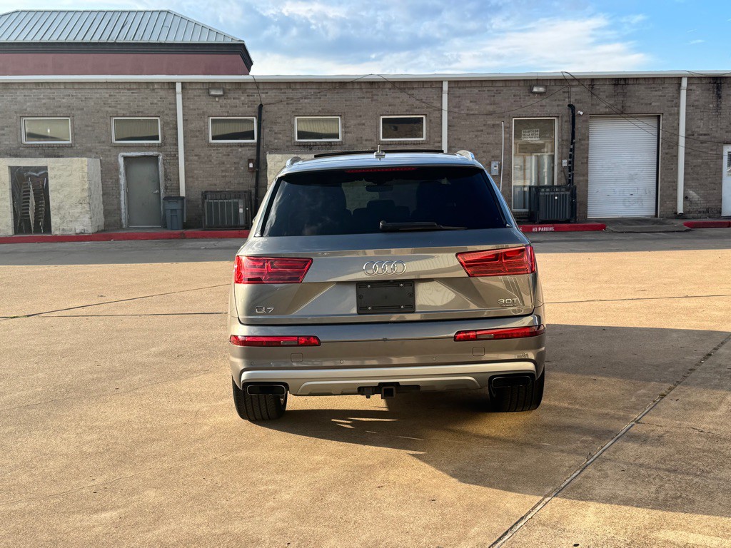 2018 Audi Q7 Image 15