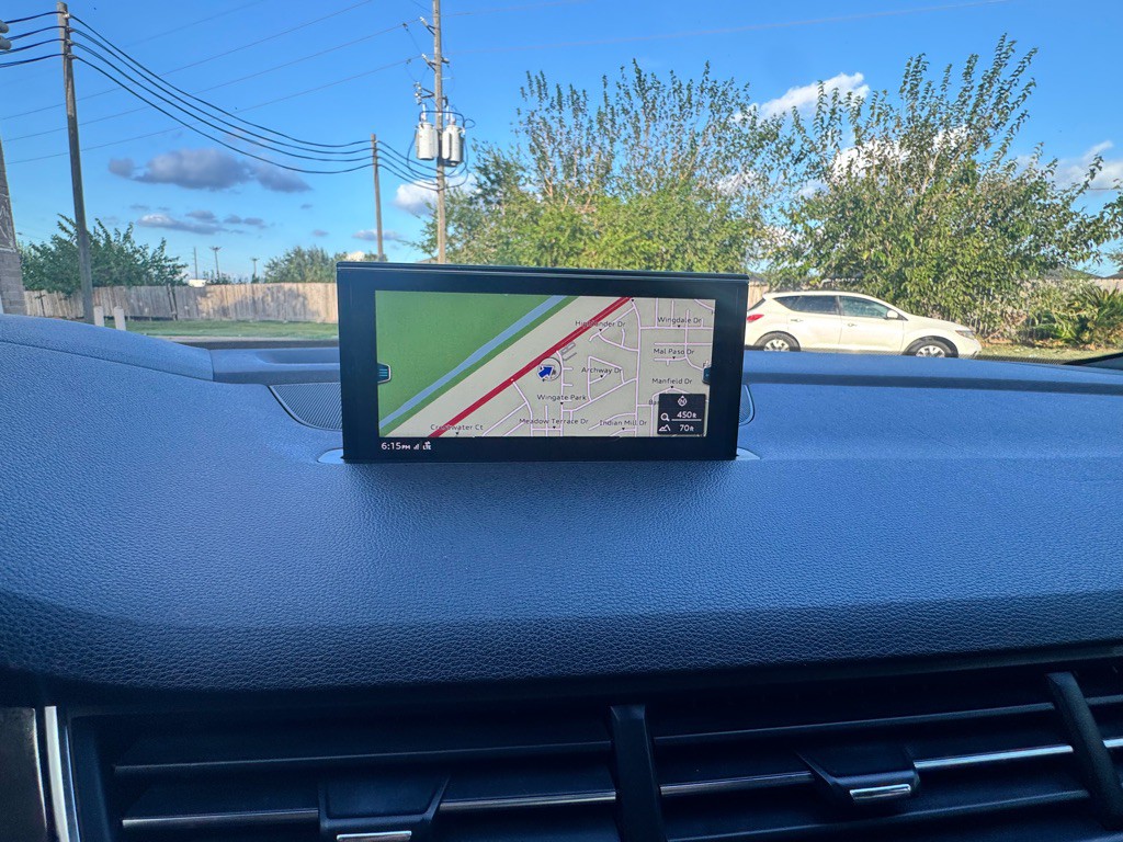 2018 Audi Q7 Image 32
