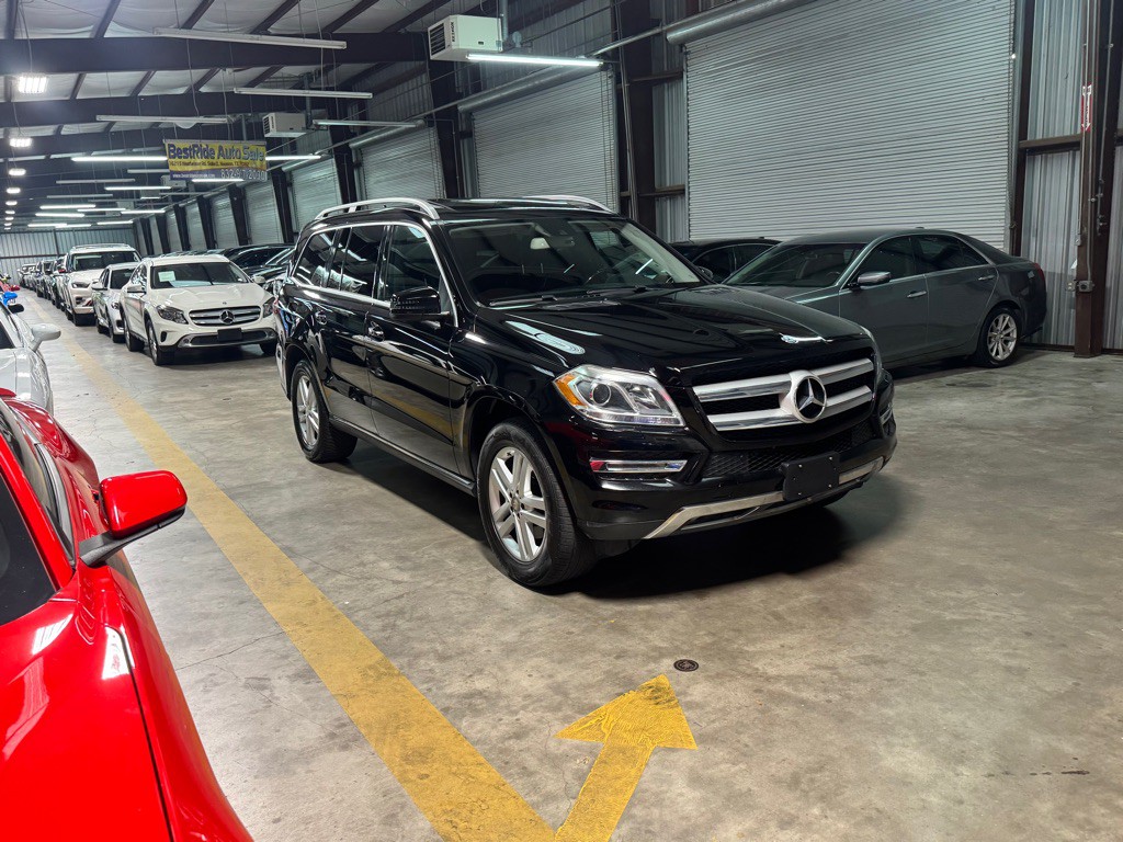 2016 Mercedes-Benz GL-Class Image 3