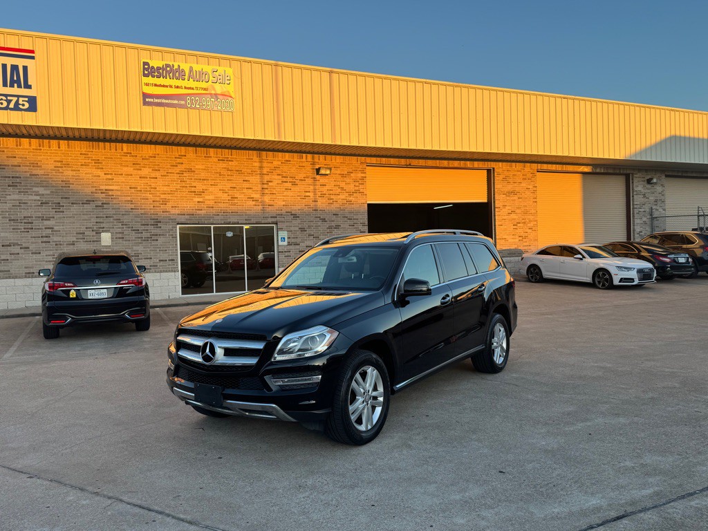 2016 Mercedes-Benz GL-Class Image 10
