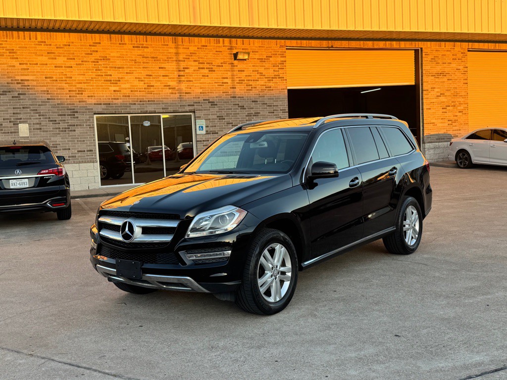 2016 Mercedes-Benz GL-Class Image 11