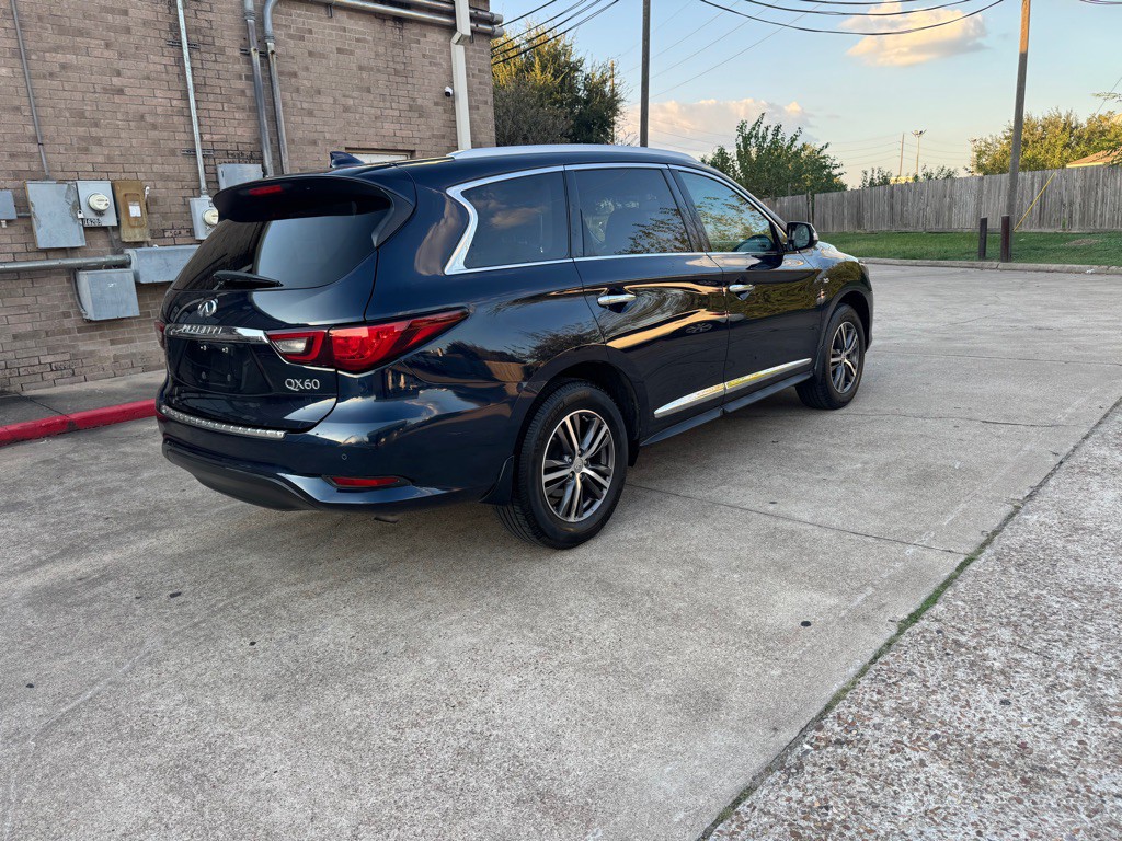 2018 INFINITI QX60 Image 17