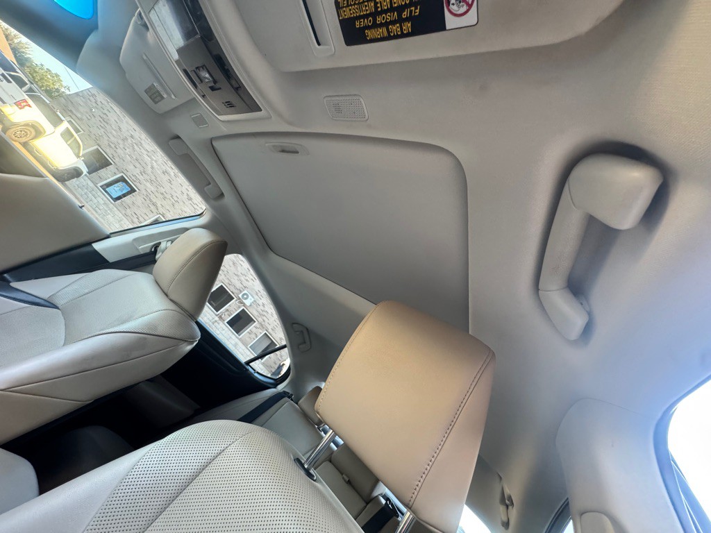 2019 Lexus ES Image 29