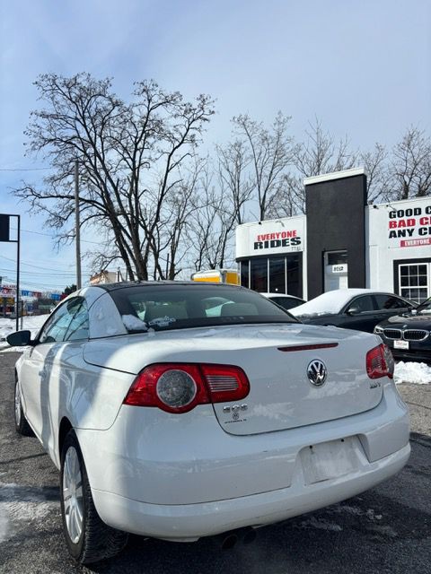 2010 Volkswagen Eos Image 6