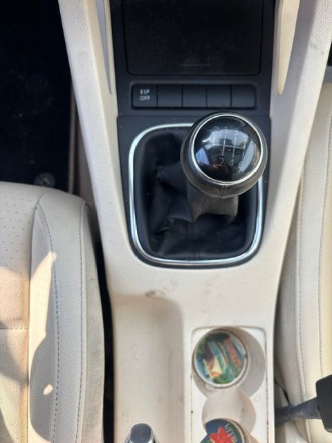 2010 Volkswagen Eos Image 11