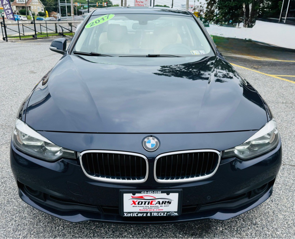 2017 BMW 3 Series Image 6