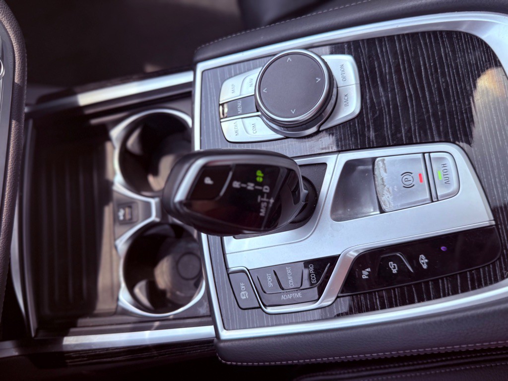 2022 BMW 7 Series Image 14